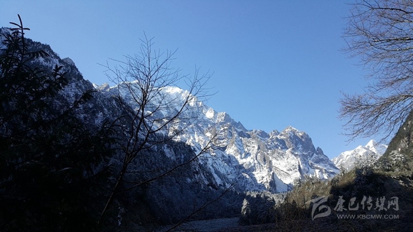 海螺溝這組冬日雪景圖請拿走！