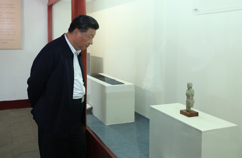 2021年5月12日，習近平總書記在南陽市考察東漢醫學家張仲景的墓祠紀念地醫圣祠。 